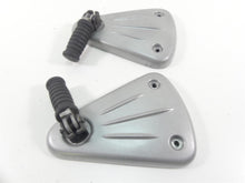 Load image into Gallery viewer, 2002 Triumph Bonneville America Rear Passenger Footpeg Foot Peg Set T2081040 | Mototech271