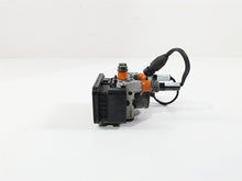 Load image into Gallery viewer, 2018 Indian Springfield Dark Horse Abs Brake Pump Pressure Module 2204981