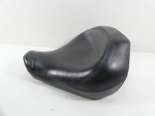 Load image into Gallery viewer, 2007 Yamaha XVS1300 V-Star Front Rider Driver Saddle Seat 3D8-24710-00-00 | Mototech271