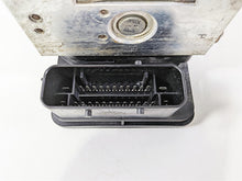 Load image into Gallery viewer, 2015 BMW R1200GS K50 Abs Brake Pump Module 34518554180 34518566956