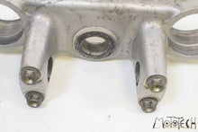 Load image into Gallery viewer, 1989 Honda CR250R CR250 R Upper Triple Tree Steering Clamp 53230-KZ3-000 | Mototech271