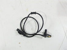 Load image into Gallery viewer, 2020 Kawasaki ZX6R Ninja Rear Abs Brake Wheel Speed Sensor 21176-0738 | Mototech271