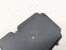 Load image into Gallery viewer, 2015 Harley Touring FLHXS Street Glide Abs Brake Pump Module 41100013A | Mototech271