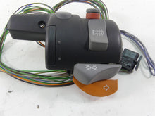 Load image into Gallery viewer, 2003 BMW R1150 GS R21 Right Hand Abs Heat Control Switch 61317661424