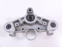 Load image into Gallery viewer, 2008 BMW R1200R K27 Showa Upper Triple Tree Steering Clamp + Riser 31428520326 | Mototech271