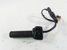 Load image into Gallery viewer, 2004 Harley FLSTCI Softail Heritage Right Hand Control Switch 71684-06A 71683-06 | Mototech271