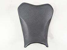 Load image into Gallery viewer, 2021 Kawasaki Z900 ZR900 Front Driver Rider Seat Saddle - No Tears 53066-0656 | Mototech271