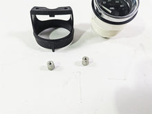 Load image into Gallery viewer, 1996 Harley Touring FLHTCUI Electra Glide Oil Pressure Gauge 75032-96A | Mototech271