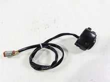 Load image into Gallery viewer, 2002 Harley Dyna FXDL Low Rider Left Hand Control Switch 71682-06A | Mototech271