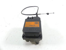 Load image into Gallery viewer, 2006 Harley Touring FLHTCU SE E-Glide Delphi Cruise Control Module Unit 70955-04 | Mototech271