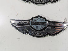 Load image into Gallery viewer, 2003 Harley Dyna FXDL Low Rider 100TH Tank Emblems Badges 62230-03A 62231-03A | Mototech271