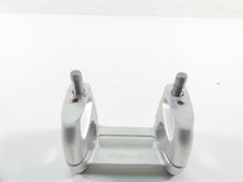 Load image into Gallery viewer, 2016 BMW R nineT R9T K21 Handlebar Risers Holder Clamp Set 32718538049