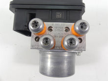 Load image into Gallery viewer, 2017 BMW RnineT Racer K32 Abs Brake Pump Pressure Unit Module 8567777