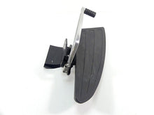 Load image into Gallery viewer, 2011 Victory Cross Country Front Right Floorboard & Brake Pedal -Read 1015291 | Mototech271