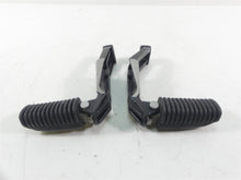 Load image into Gallery viewer, 2001 BMW R1150 GS R21 Rear Passenger Pillion Footpeg Foot Peg Set 46712314761 | Mototech271