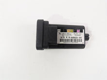 Load image into Gallery viewer, 2001 Harley Touring FLHX Street Glide Tsm Turn Signal Control Module 68922-00