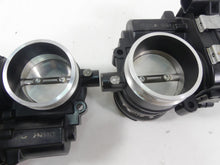 Load image into Gallery viewer, 2015 BMW R1200RT K52 Throttle Body Bodies Fuel Injector Inject Set 13548564959