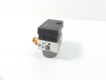 Load image into Gallery viewer, 2017 BMW F800GS K72 Abs Brake Pump Unit Module 8561677 34518546851