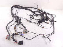 Load image into Gallery viewer, 2005 Harley Touring CVO FLHTCSE Electra Glide Main Wiring Harness -Read 70988-0 | Mototech271