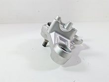 Load image into Gallery viewer, 2015 BMW R1200 GS Adv K51 Upper Triple Tree Steering Clamp 31428555849