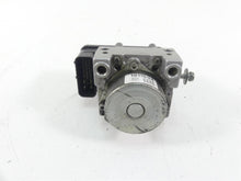 Load image into Gallery viewer, 2013 Victory Cross Country Abs Brake Pump Unit Module 1911694 | Mototech271