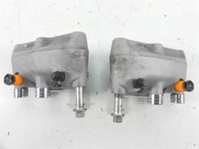 Load image into Gallery viewer, 2005 Harley Touring CVO FLHTCSE Electra Glide Front Brake Caliper Set 44382-99C | Mototech271