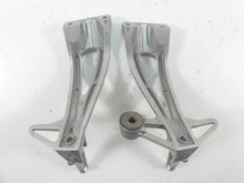 Load image into Gallery viewer, 2008 Yamaha FZ1 Fazer Rear Passenger Footpeg Set 2D1-2741L-00-00 2D1-2742L-00-00