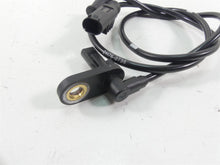 Load image into Gallery viewer, 2013 Kawasaki ZX636 ZX6R Ninja Rear Abs Brake Wheel Speed Sensor 21176-0738 | Mototech271