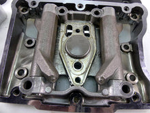 Load image into Gallery viewer, 2017 Harley Dyna FXDB Street Bob Black Rocker Box Valve Cover Set 17571-99