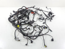 Load image into Gallery viewer, 2012 BMW R1200 GS K255 Adventure Main Engine Wiring Harness Abs Esa 61117726669