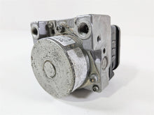 Load image into Gallery viewer, 2016 Victory Cross Country Nissin Abs Brake Pump Unit Module 1911695