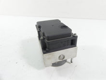 Load image into Gallery viewer, 2009 BMW F800GS K72 Bosch Abs Brake Pump Pressure Modulator Module 34517683109