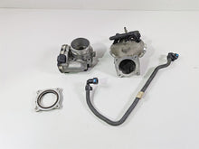 Load image into Gallery viewer, 2018 Indian Springfield Dark Horse Throttle Body & Intake 1204685 5138214