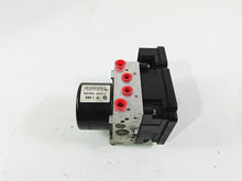 Load image into Gallery viewer, 2009 BMW R1200RT K26 Abs Brake Pump Unit Module Gen 1 34517715109 | Mototech271