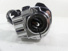 Load image into Gallery viewer, 2007 Harley Touring FLHTCU SE CVO Electra Glide Right Control Switch 71684-06A