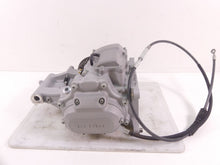 Load image into Gallery viewer, 2009 Harley FXCW Softail Rocker 6-Speed Transmission Gear Box 14K 33153-09 | Mototech271