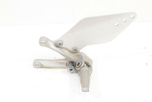 Load image into Gallery viewer, 2006 Kawasaki ZX10R ZX10 R Ninja Front Left Rider Foot Peg Footpeg 35063-0226 | Mototech271