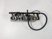 Load image into Gallery viewer, 2006 Yamaha GP1300R Waverunner Throttle Body Fuel Injector Set 60T-13750-00-00