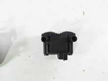 Load image into Gallery viewer, 2003 Harley Softail FXSTDI Deuce 100th Ignition Coil & Chrome Cover 31743-01 | Mototech271