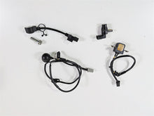 Load image into Gallery viewer, 2017 Honda CBR600RR PC40 Knock Timing Crank Position Oil Pressure Sensor Set