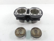 Load image into Gallery viewer, 2017 Triumph Thruxton 1200 R Cylinder Jug Piston Set 4K T1167220 | Mototech271