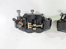 Load image into Gallery viewer, 2018 Indian Chieftain Limited Front Brake Caliper Set 1912390 1912391
