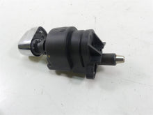 Load image into Gallery viewer, 2017 Harley Touring FLHTKL Electra Glide Ignition Switch Key Lock Set 71400012B