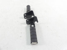 Load image into Gallery viewer, 2002 Yamaha XVS1100 V-Star Rear Passenger Footpeg Foot Rest Set 5EL-27430-00-00 | Mototech271