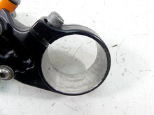 Load image into Gallery viewer, 2009 BMW R1200 GS K25 Lower Triple Tree Steering Clamp 31427718343 | Mototech271