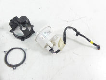 Load image into Gallery viewer, 2016 Harley Touring FLTRX Road Glide Fuel Gas Petrol Level Gauge 70900163 | Mototech271