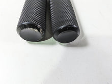 Load image into Gallery viewer, 2017 Harley Dyna FXDB Street Bob Arlen Ness Knurled Hand Grip Set 07-325 | Mototech271