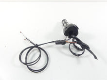 Load image into Gallery viewer, 2011 Harley VRSCF Muscle Rod Right Hand Blinker Control Switch - Read 71684-06A | Mototech271