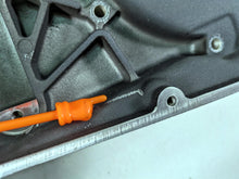 Load image into Gallery viewer, 2000 Harley Dyna FXDL Low Rider Inner Primary Drive Clutch Cover Mid 60681-94A | Mototech271