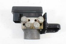 Load image into Gallery viewer, 2014 Harley FLD Dyna Switchback 103 ABS Pressure Pump Module w/ Cover 48340-12 | Mototech271